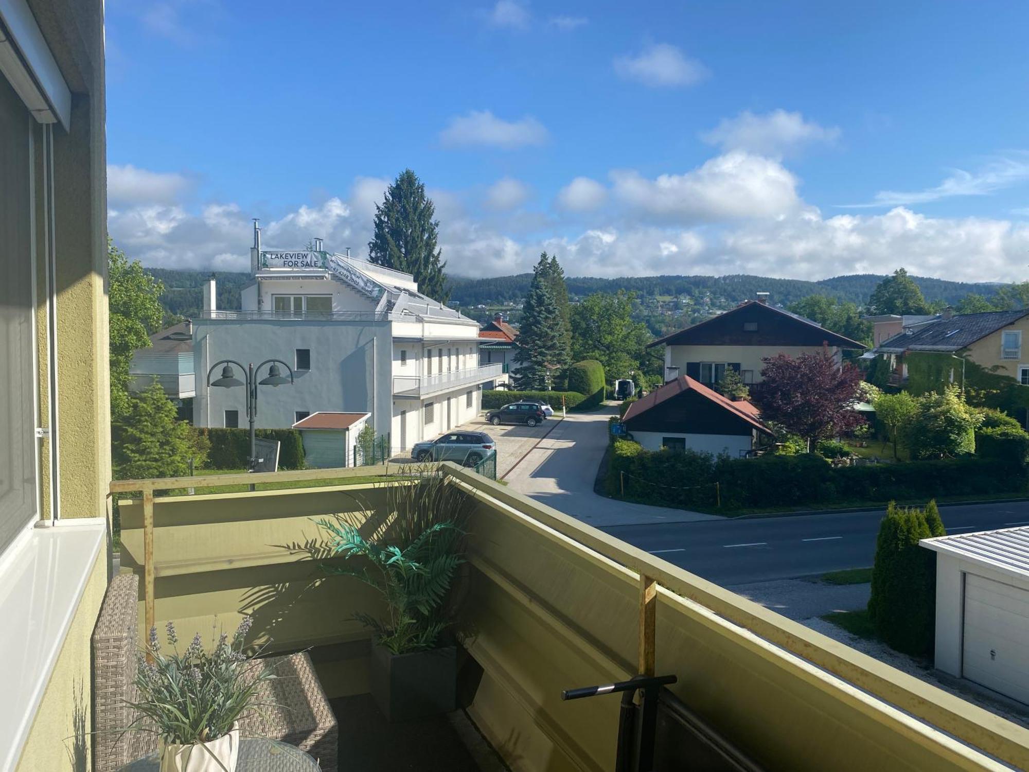 Efeunest - Stilvolles Apartment Mit Balkon Apartment *