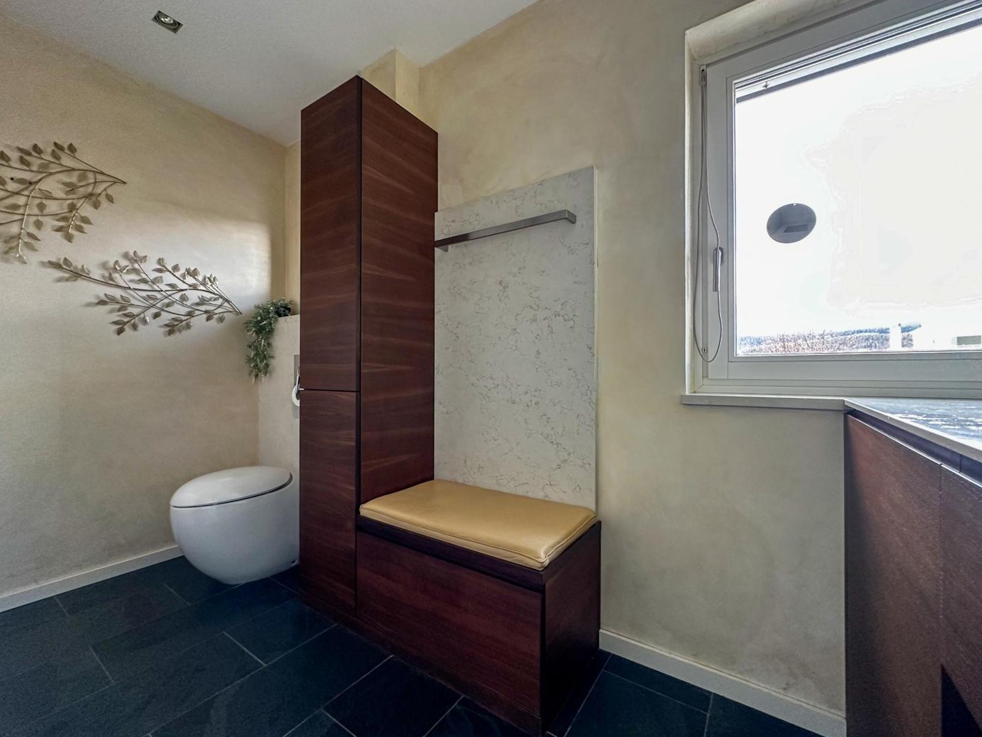 Apartment Efeunest - Stilvolles Apartment Mit Balkon *